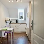 Stylisches Fuer 2 Personen In Historischem Fachwerkhaus 4 Etage Mit Blick Auf Stadt & Festung Lejlighed Koblenz (Rhineland-Palatinate)