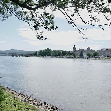 Lägenhet Stylisches Fuer 2 Personen In Historischem Fachwerkhaus 4 Etage Mit Blick Auf Stadt & Festung