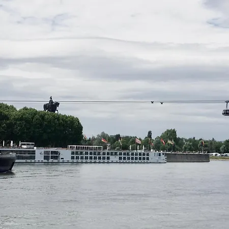 Neu Stylisches Fuer 2 Personen In Historischem Fachwerkhaus 4 Etage Mit Blick Auf Stadt & Festung Апартаменты *