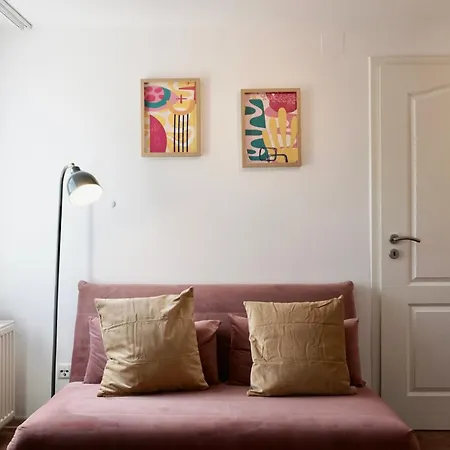 Neu Stylisches Fuer 2 Personen In Historischem Fachwerkhaus 4 Etage Mit Blick Auf Stadt & Festung