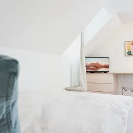 Neu Stylisches Fuer 2 Personen In Historischem Fachwerkhaus 4 Etage Mit Blick Auf Stadt & Festung *