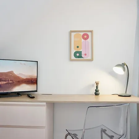 Neu Stylisches Fuer 2 Personen In Historischem Fachwerkhaus 4 Etage Mit Blick Auf Stadt & Festung Apartment