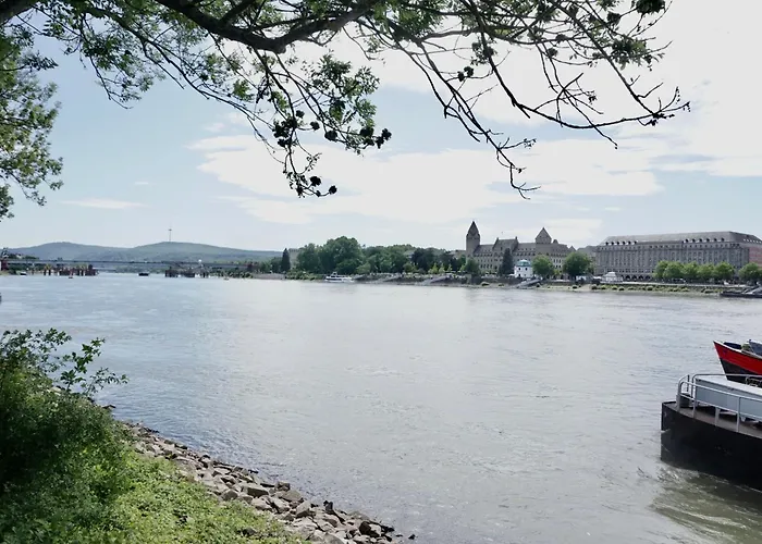 Appartement Stylisches Fuer 2 Personen In Historischem Fachwerkhaus 4 Etage Mit Blick Auf Stadt & Festung
