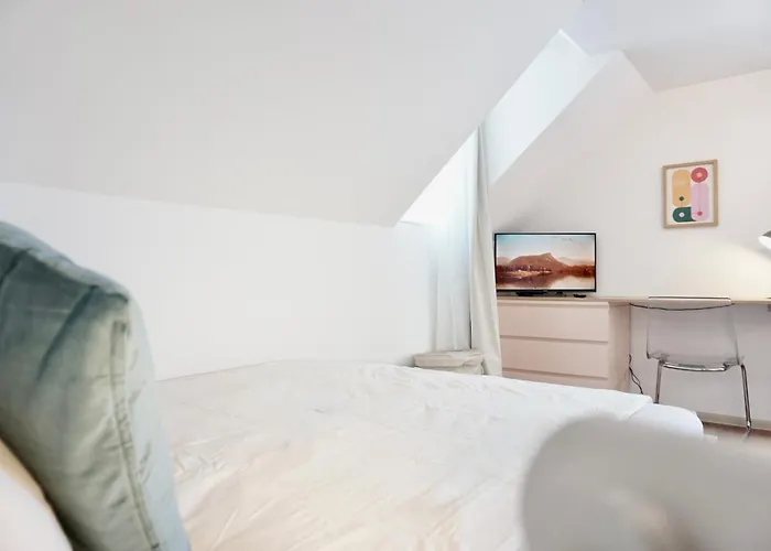 Stylisches Fuer 2 Personen In Historischem Fachwerkhaus 4 Etage Mit Blick Auf Stadt & Festung Appartement *