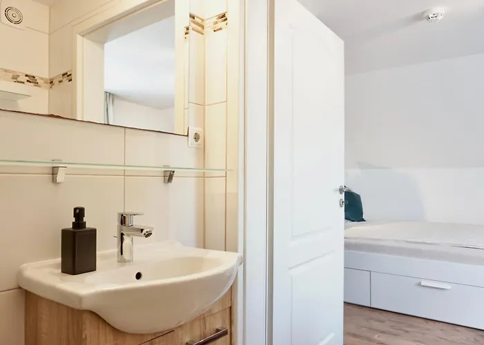 Stylisches Fuer 2 Personen In Historischem Fachwerkhaus 4 Etage Mit Blick Auf Stadt & Festung *